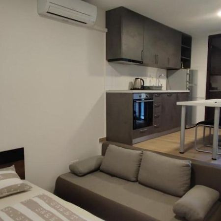 Studio Malinska, 30M From The Beach المظهر الخارجي الصورة